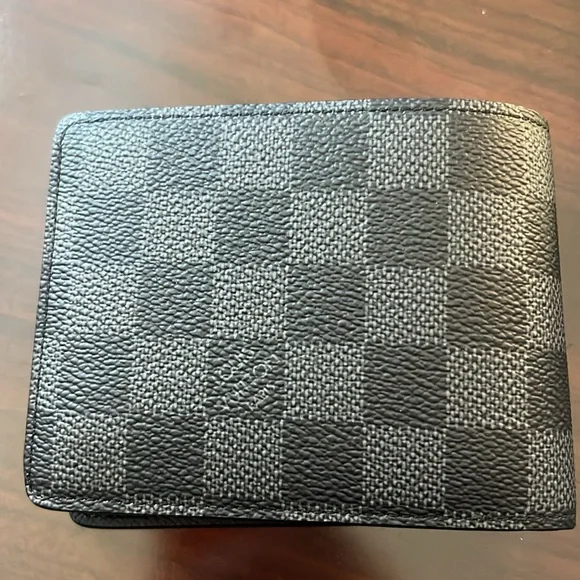 Louis Vuitton Wallet